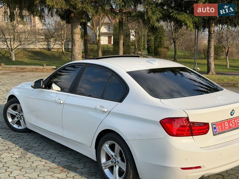 Седан BMW 3 Series 2014 в Дубно