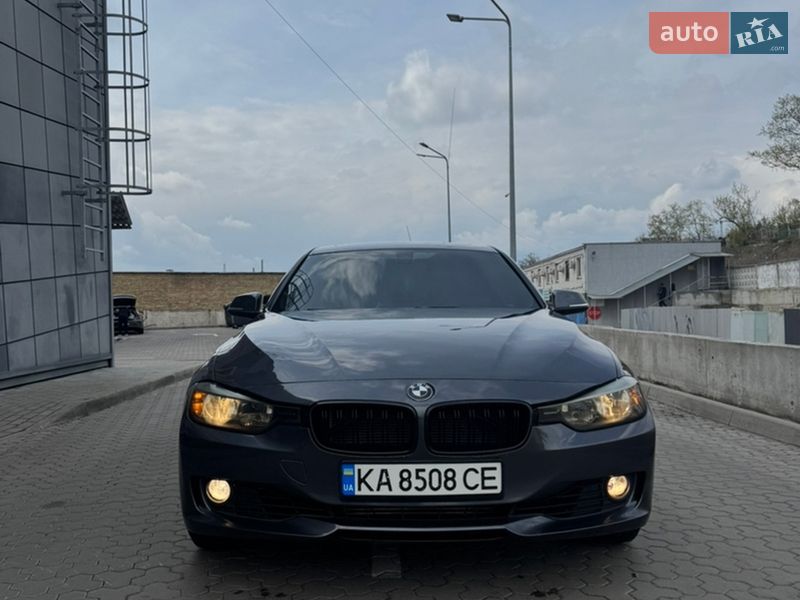 Седан BMW 3 Series 2012 в Киеве фото Седан BMW 3 Series 2012 в Киеве