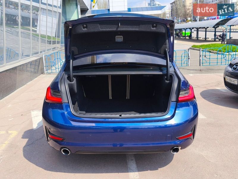Седан BMW 3 Series 2020 в Киеве фото 19 Седан BMW 3 Series 2020 в Киеве