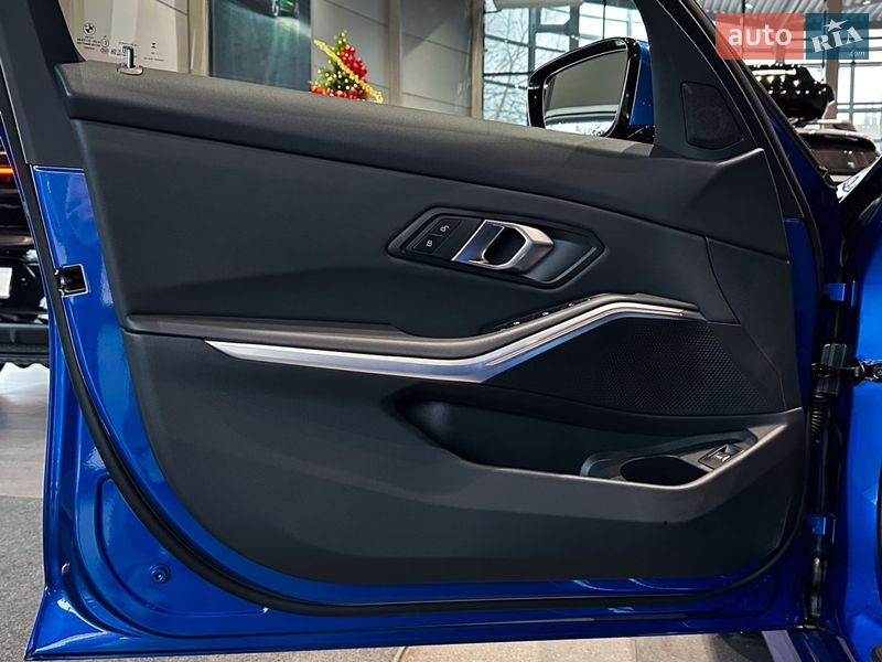 Седан BMW 3 Series 2024 в Киеве