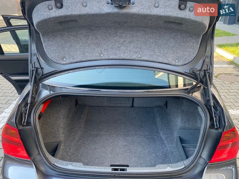 Седан BMW 3 Series 2005 в Ивано-Франковске фото 22 Седан BMW 3 Series 2005 в Ивано-Франковске