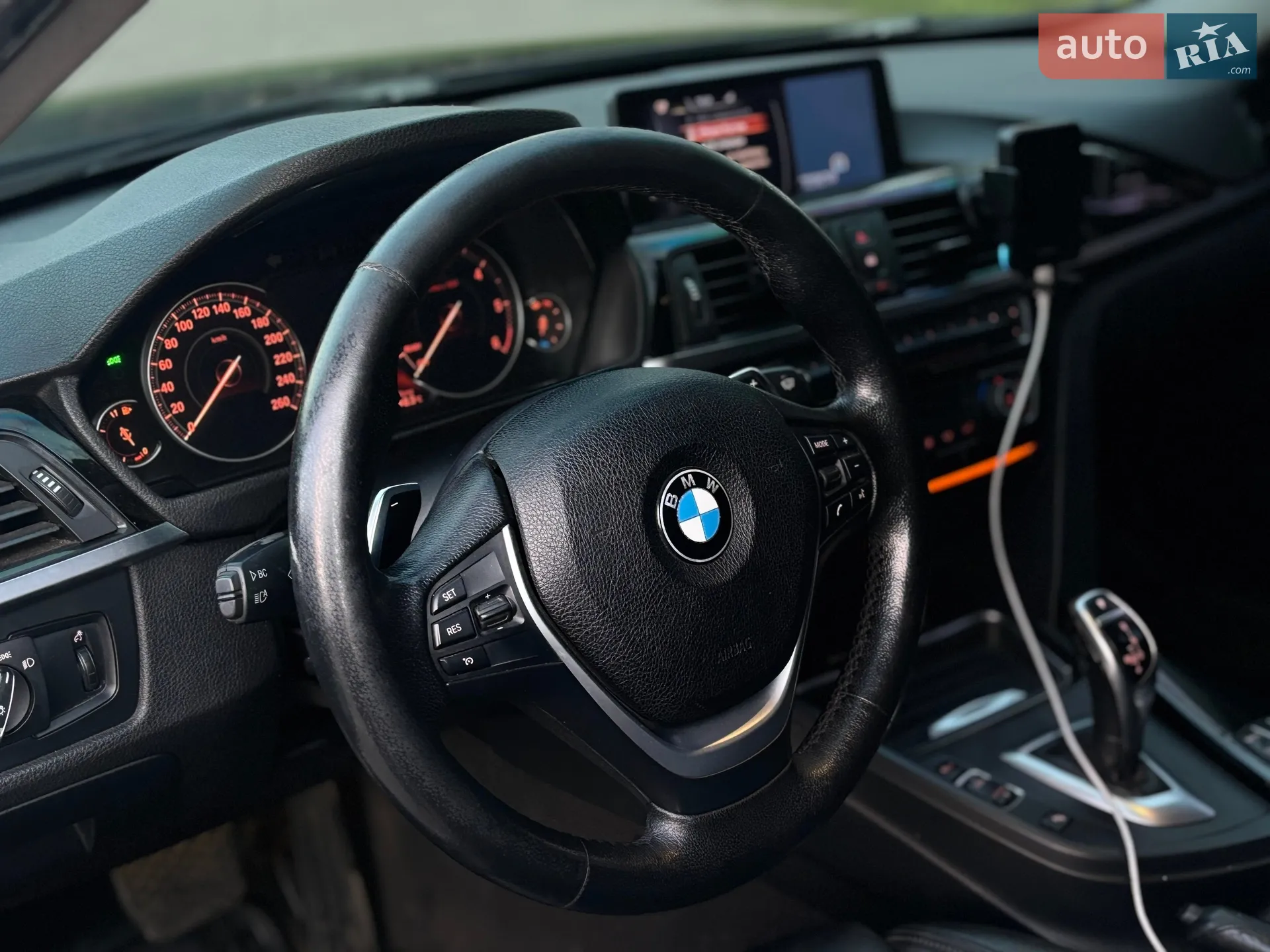 2012 BMW 3er - мініатюра 10