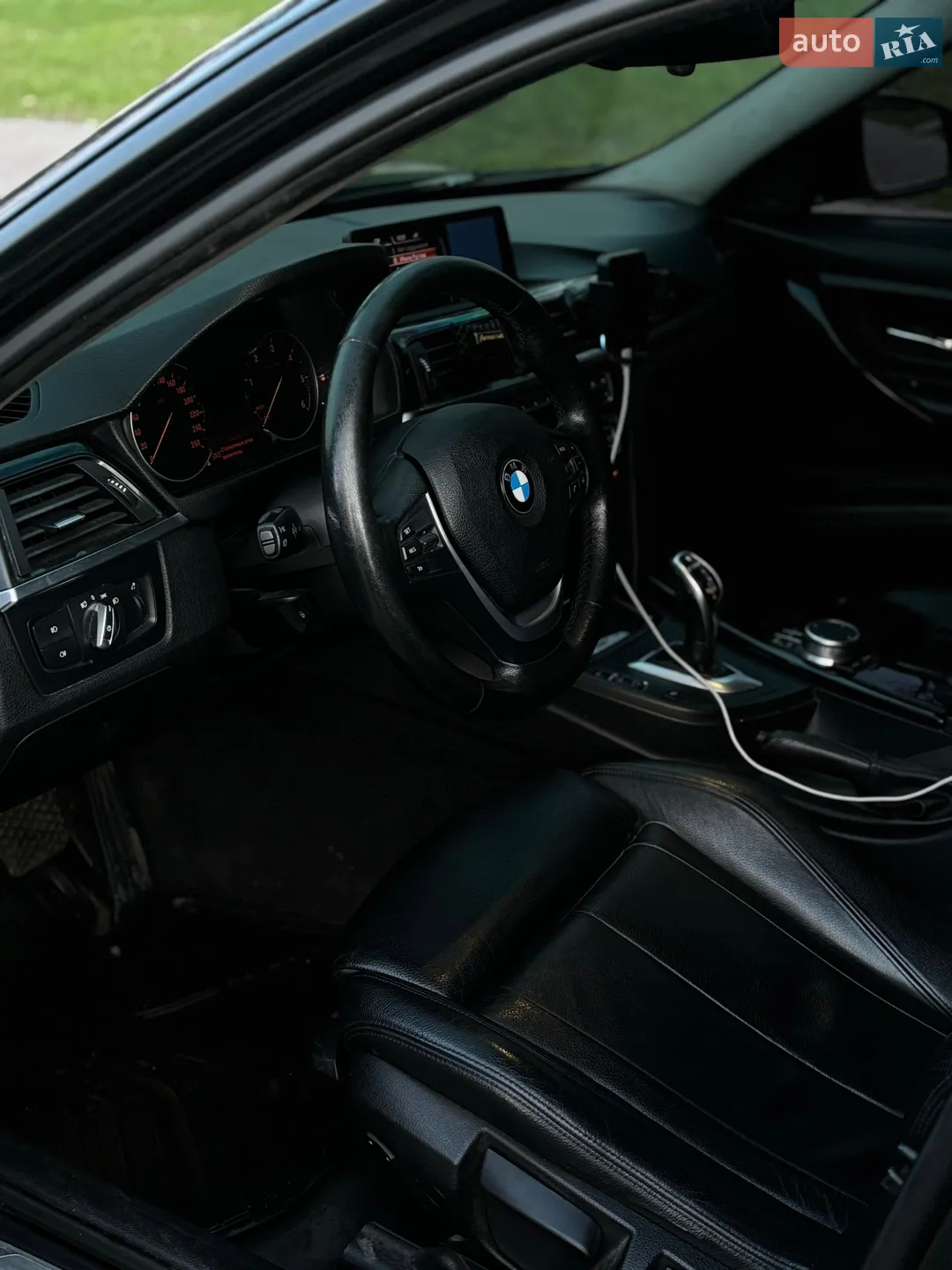 2012 BMW 3er - мініатюра 11
