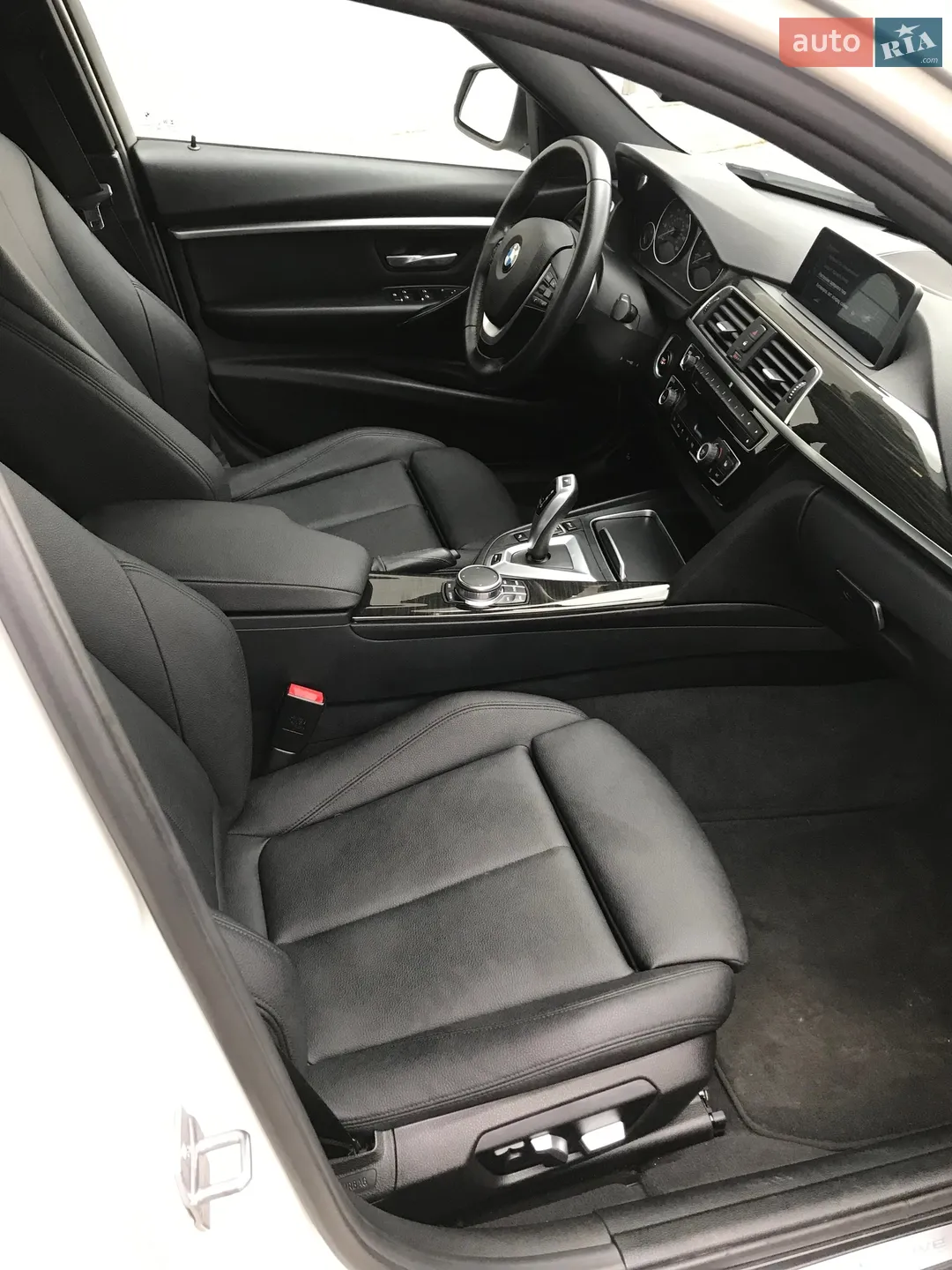 2017 BMW 3er - мініатюра 13