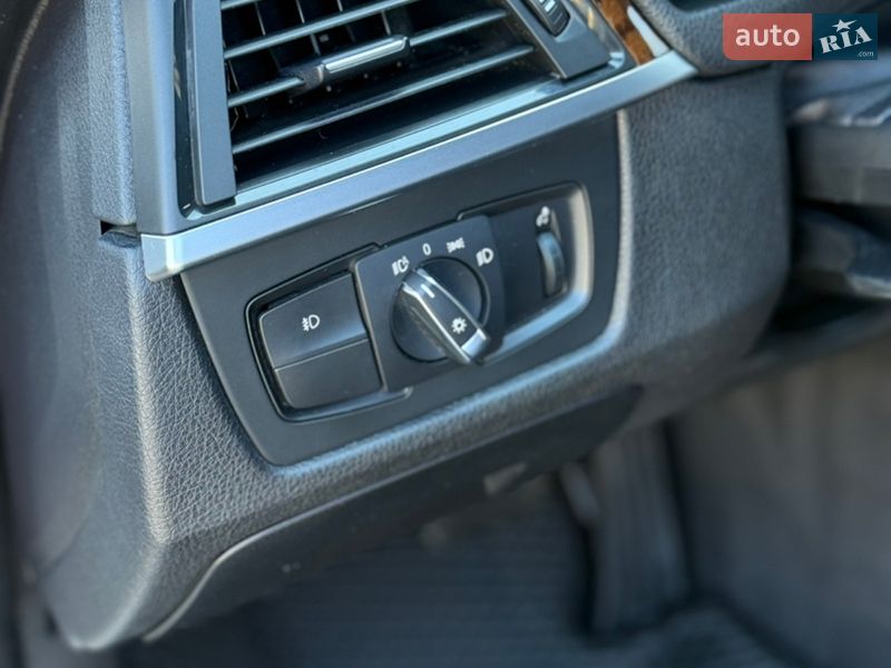 Седан BMW 3 Series 2013 в Киеве фото 10 Седан BMW 3 Series 2013 в Киеве