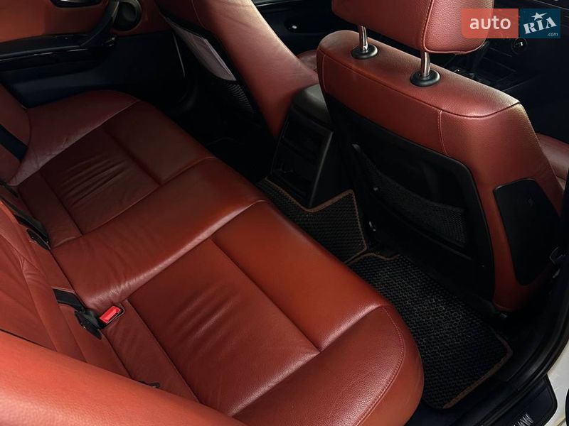 Универсал BMW 3 Series 2010 в Прилуках фото 11 Универсал BMW 3 Series 2010 в Прилуках