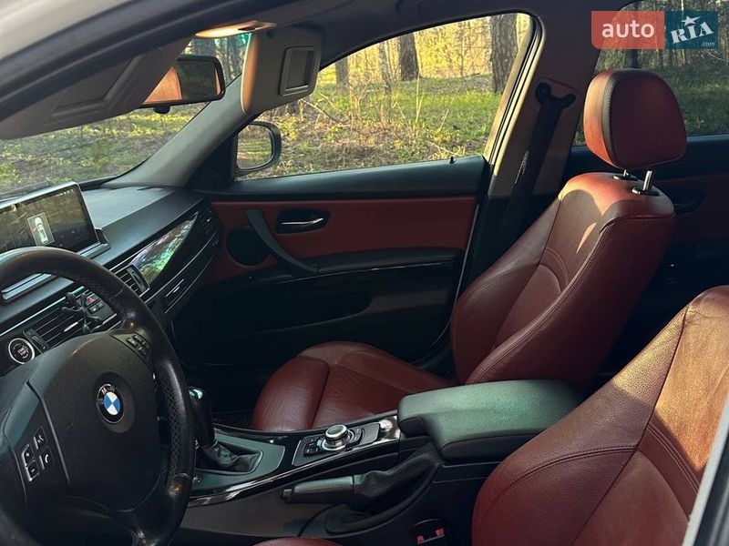 Универсал BMW 3 Series 2010 в Прилуках фото 14 Универсал BMW 3 Series 2010 в Прилуках