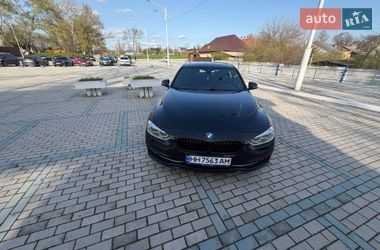 Седан BMW 3 Series 2016 в Измаиле