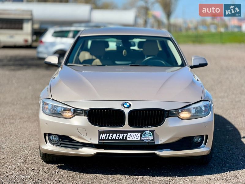 Седан BMW 3 Series 2013 в Києві