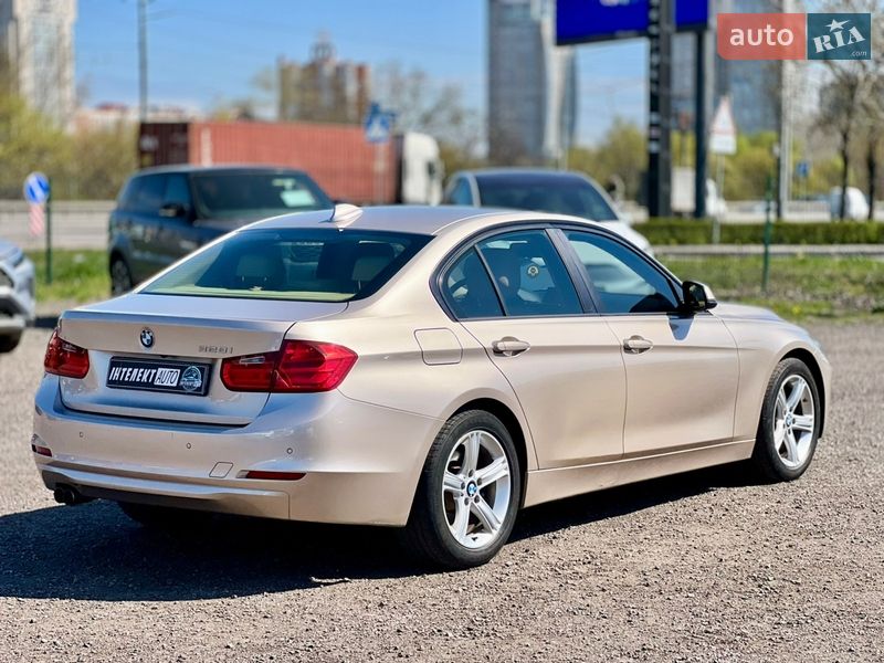Седан BMW 3 Series 2013 в Києві