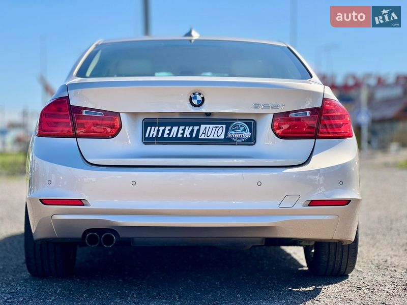 Седан BMW 3 Series 2013 в Києві