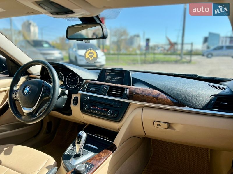 Седан BMW 3 Series 2013 в Києві