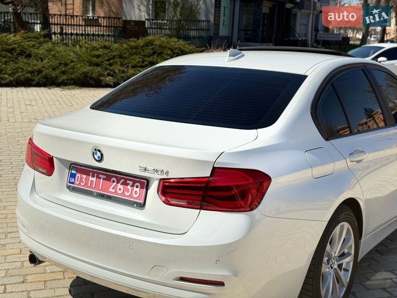 Седан BMW 3 Series 2017 в Белой Церкви