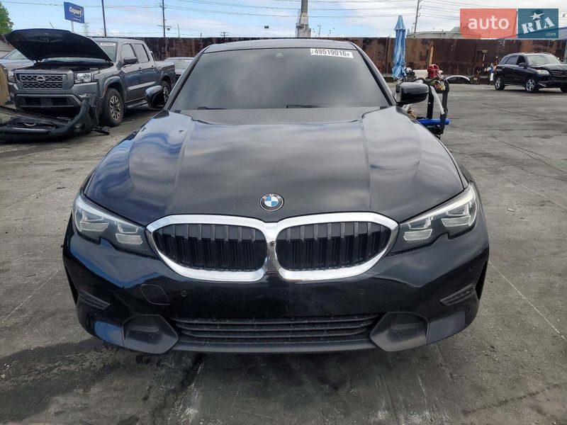 Седан BMW 3 Series 2020 в Киеве
