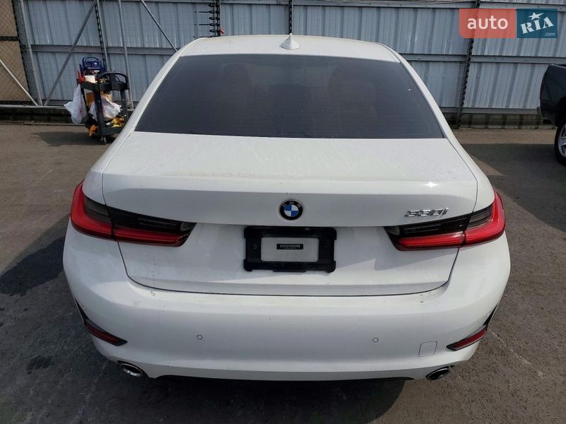 Седан BMW 3 Series 2019 в Виннице