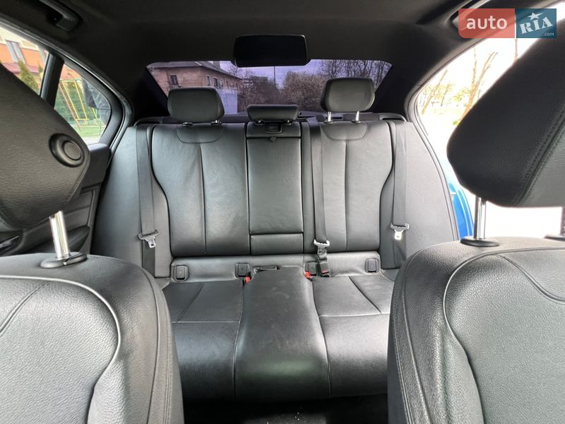 Седан BMW 3 Series 2015 в Яворове
