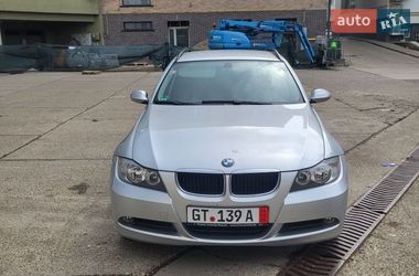 Универсал BMW 3 Series 2008 в Черновцах