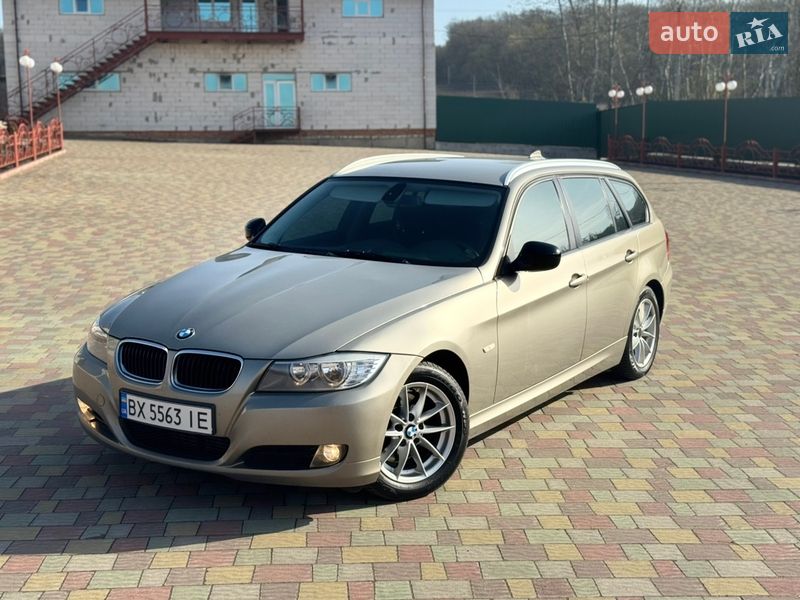 BMW 3 Series 2011