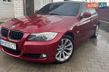 Седан BMW 3 Series 2011 в Березане