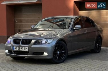 Седан BMW 3 Series 2009 в Ивано-Франковске