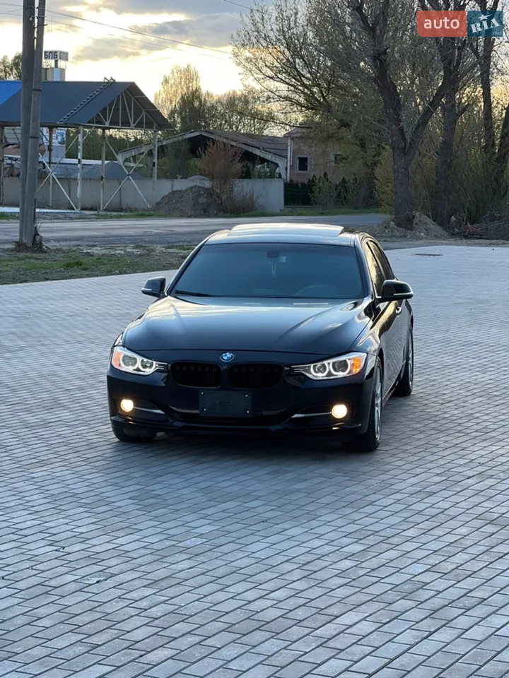 2011 BMW 3er - мініатюра 9