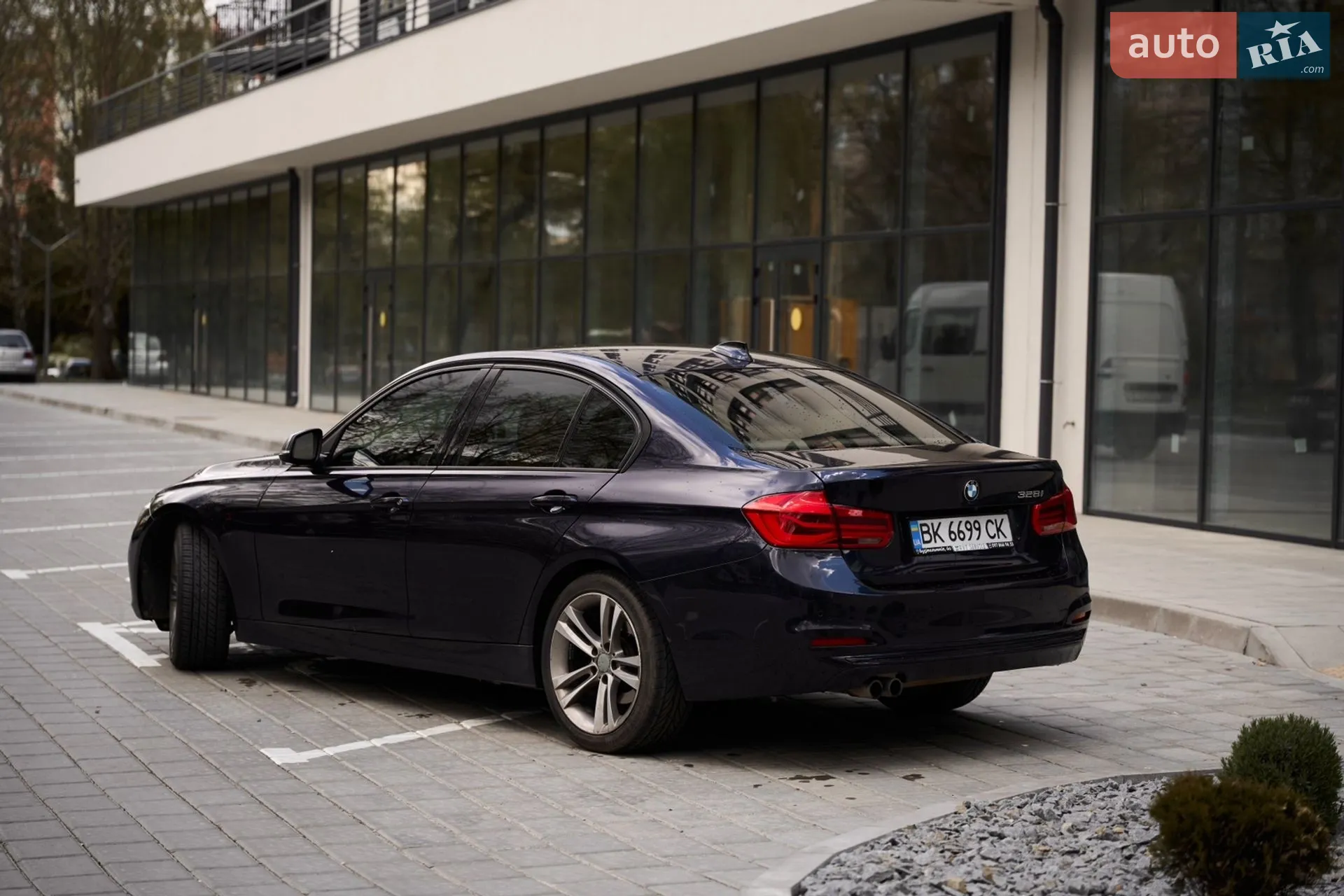 2016 BMW 3er - мініатюра 9