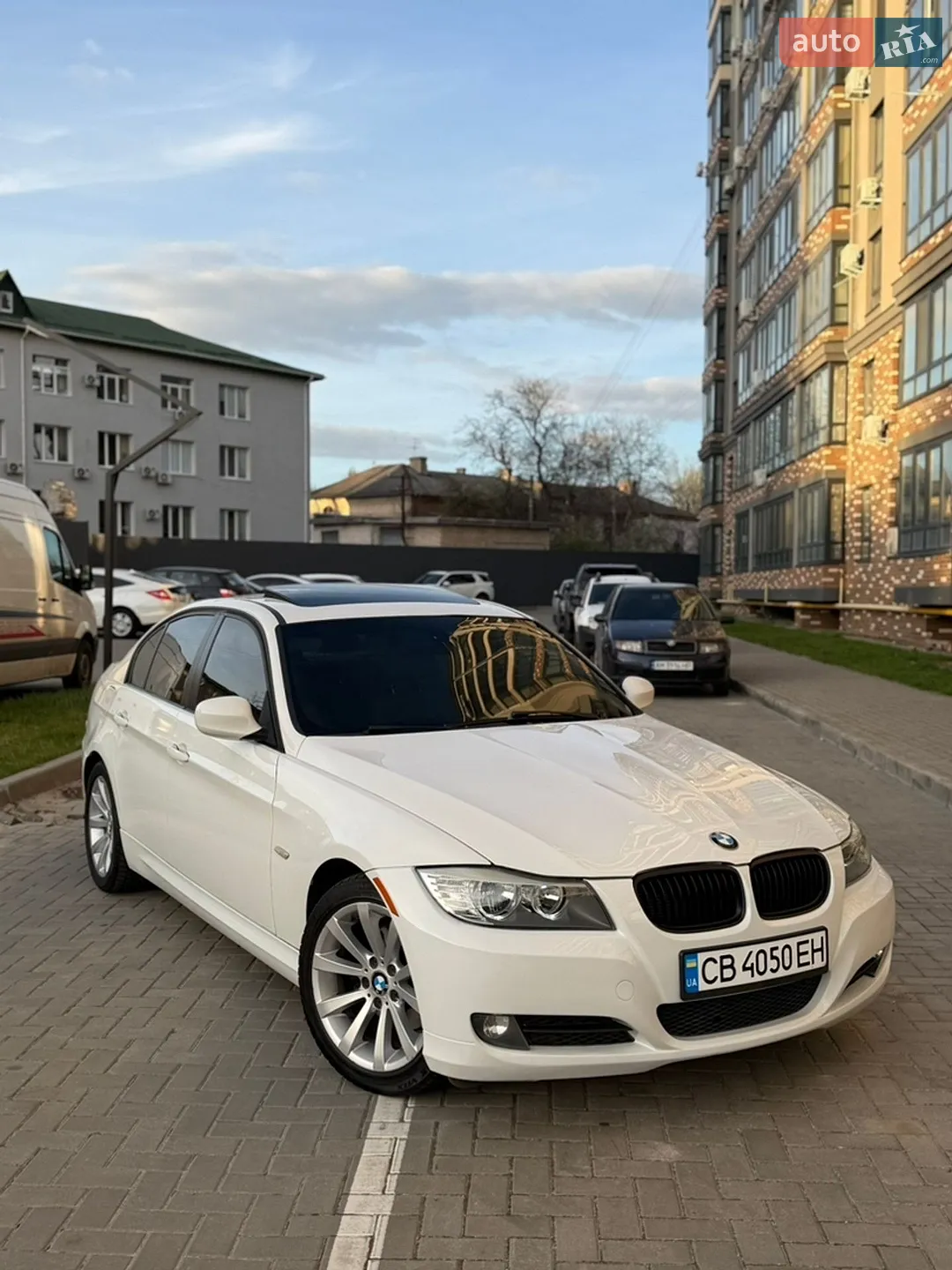 2010 BMW 3er - мініатюра 14
