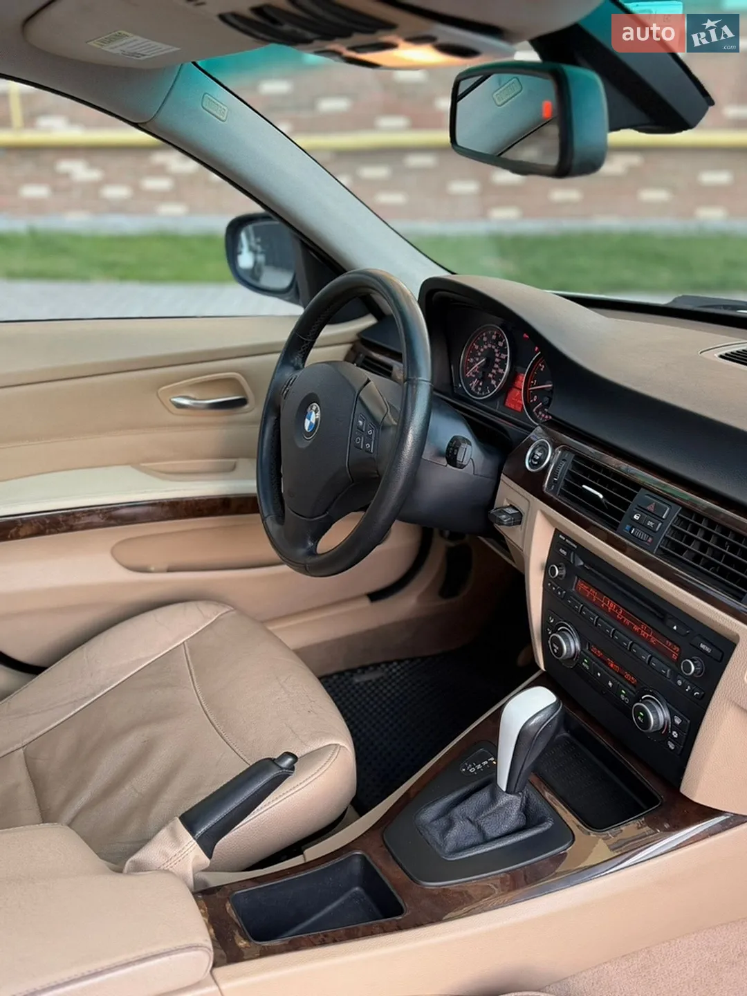 2010 BMW 3er - мініатюра 20