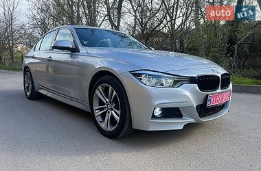 Седан BMW 3 Series 2018 в Виннице