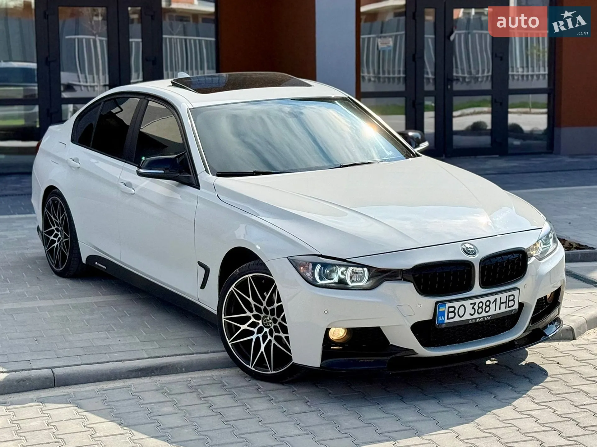 2014 BMW 3er - мініатюра 2