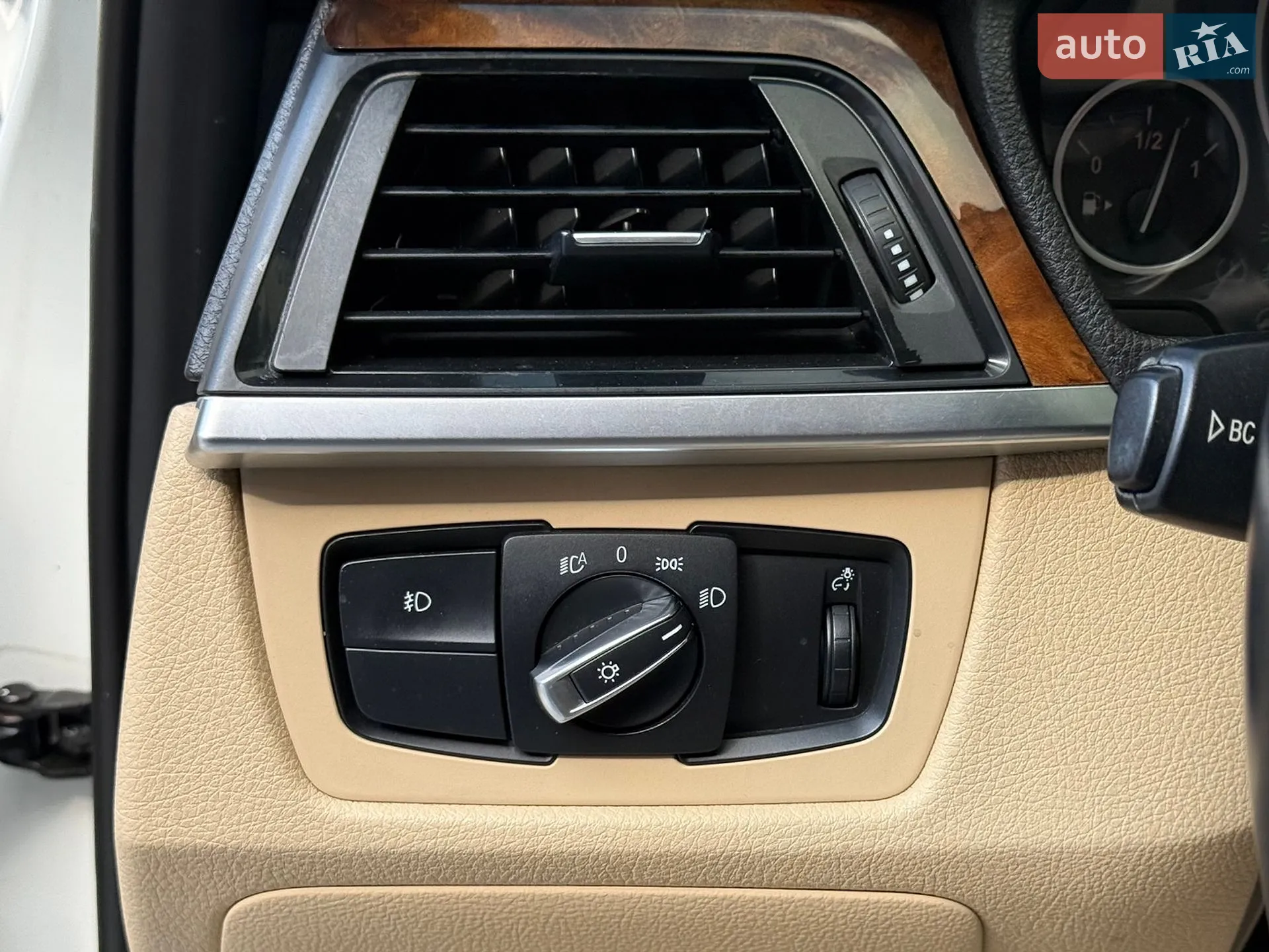 2014 BMW 3er - мініатюра 29
