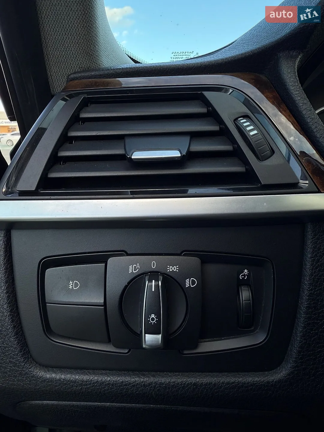 2013 BMW 3er - мініатюра 26