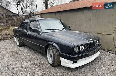 Седан BMW 3 Series 1990 в Запоріжжі