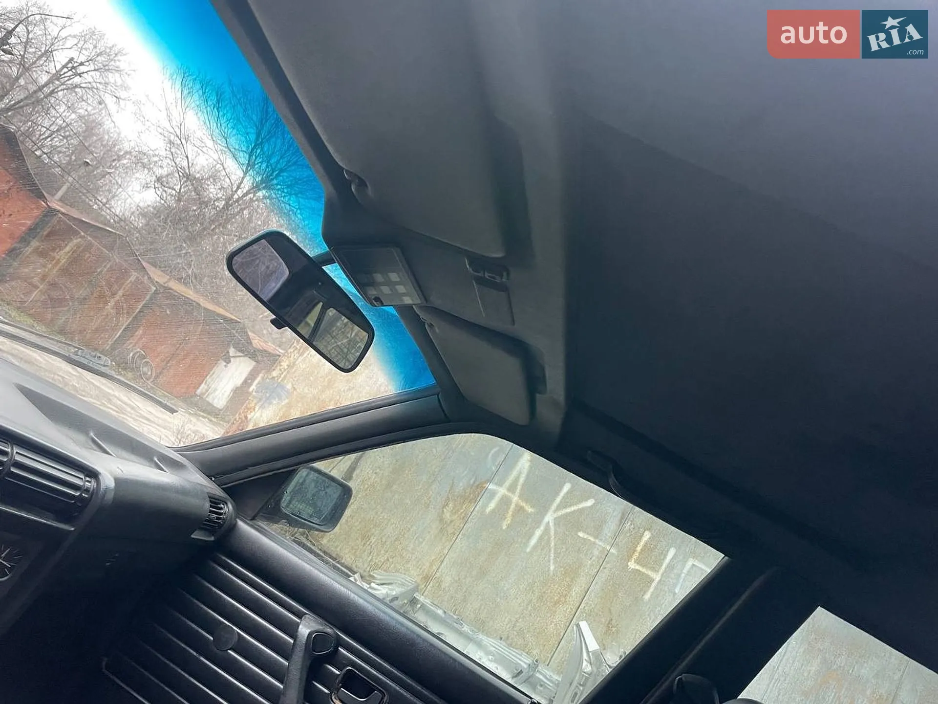 BMW 3 Series 1990 VIN WBAAD510X0AG01950 фото оголошення 3 з 11