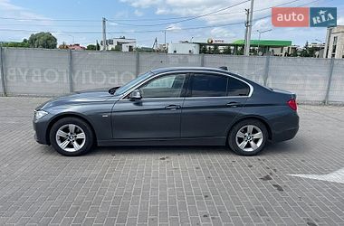 Седан BMW 3 Series 2012 в Львове