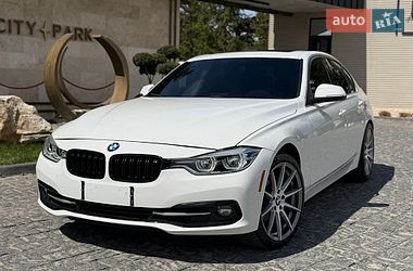 Седан BMW 3 Series 2017 в Львове