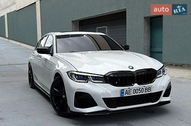 Седан BMW 3 Series 2022 в Дніпрі
