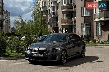 Седан BMW 3 Series 2019 в Киеве