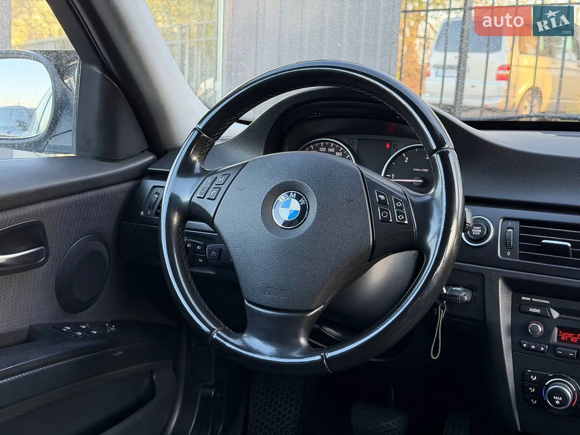 2010 BMW 3er - мініатюра 30