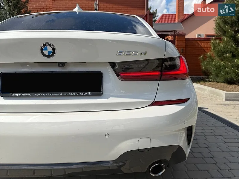 BMW 3 Series 2022 VIN WBA5V780808C59325 фото оголошення 3 з 35