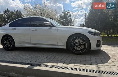 Седан BMW 3 Series 2022 в Киеве