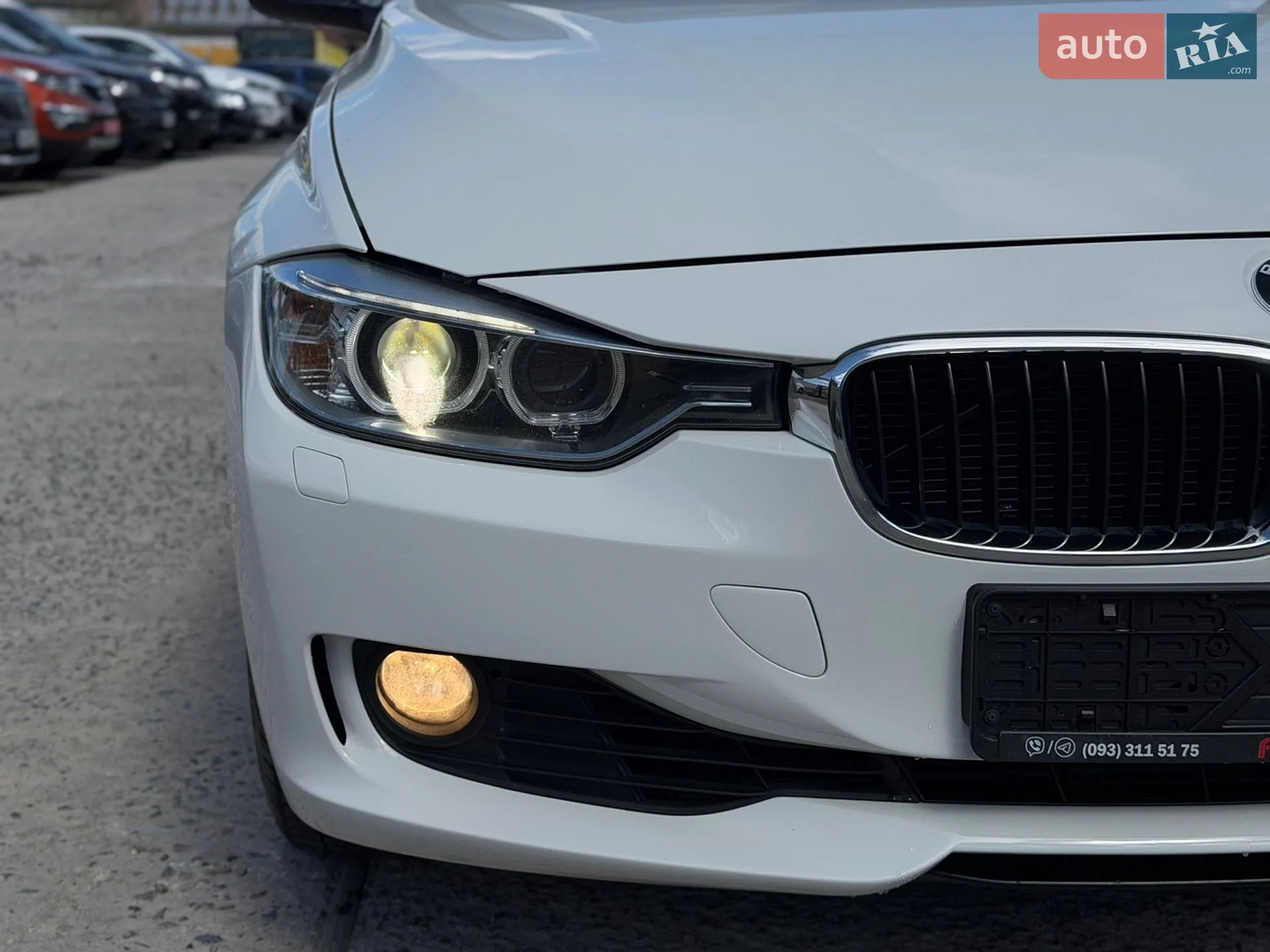 2012 BMW 3er - мініатюра 9