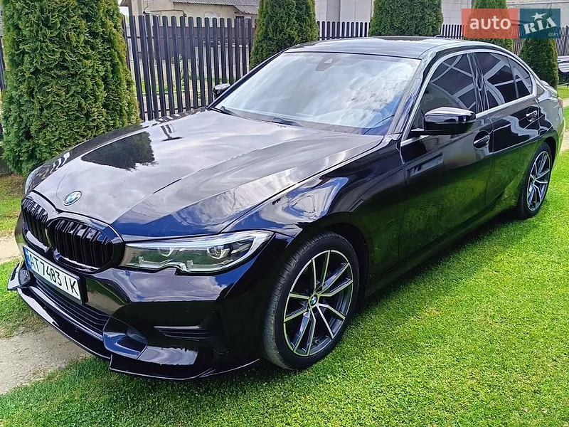 BMW 3 Series 2019 VIN 3MW5R1J54K8A05655 фото оголошення 2 з 52