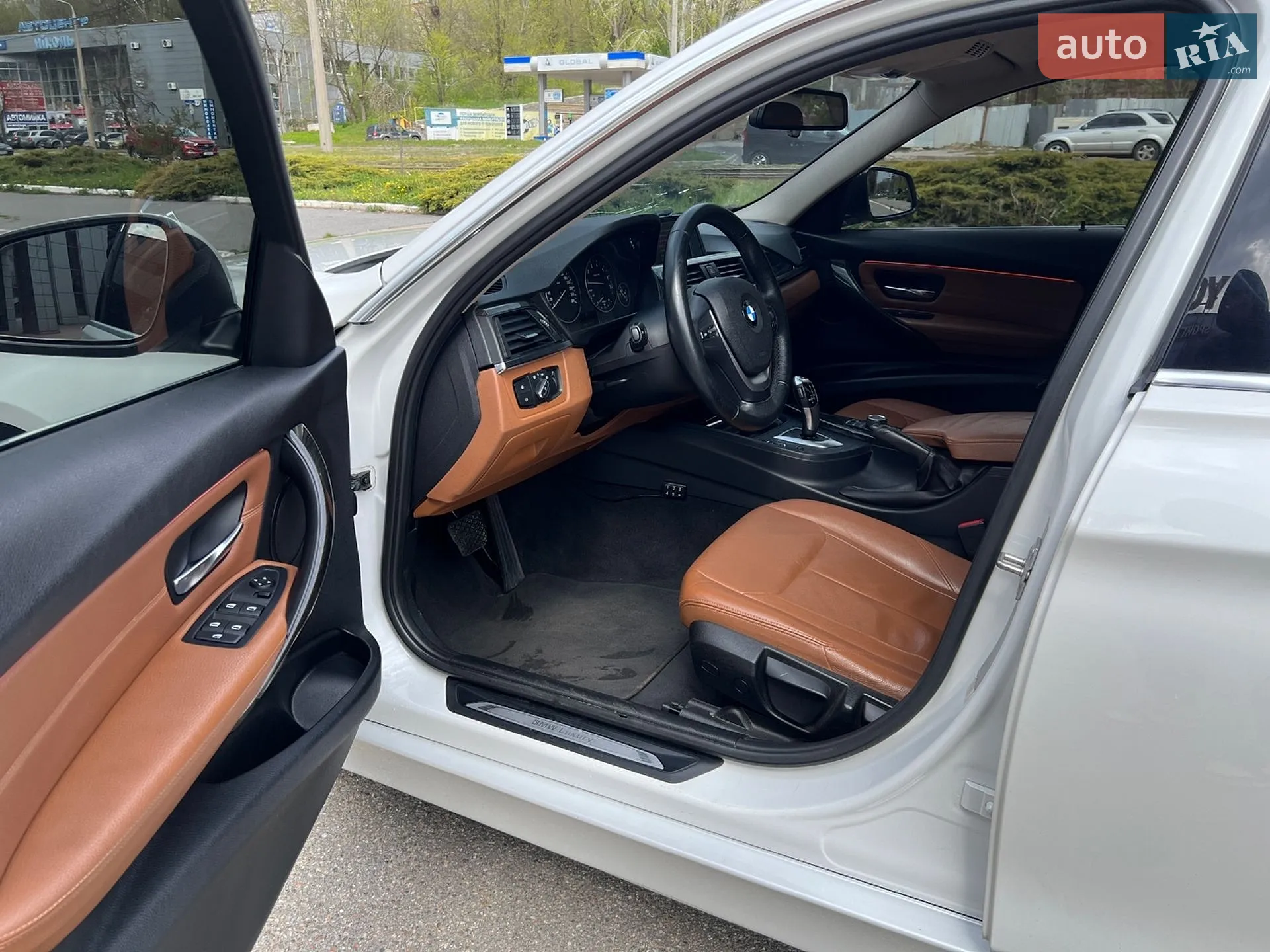 2012 BMW 3er - мініатюра 17
