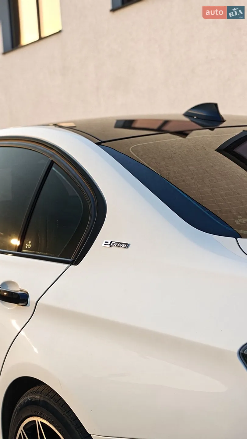 2017 BMW 3er - мініатюра 9