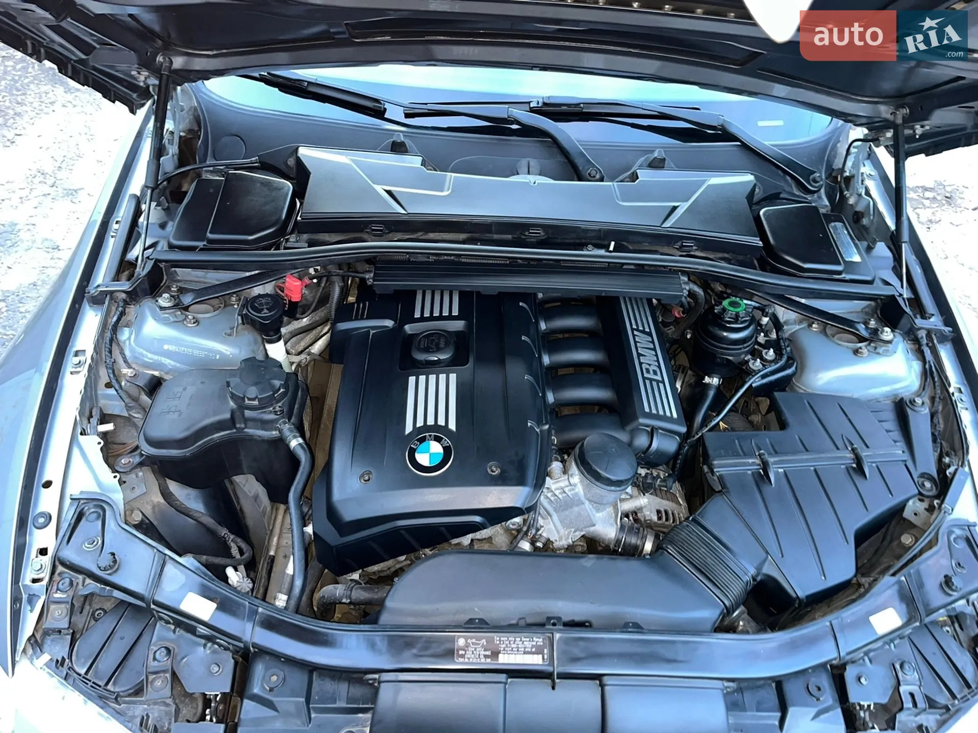 2010 BMW 3er - мініатюра 12