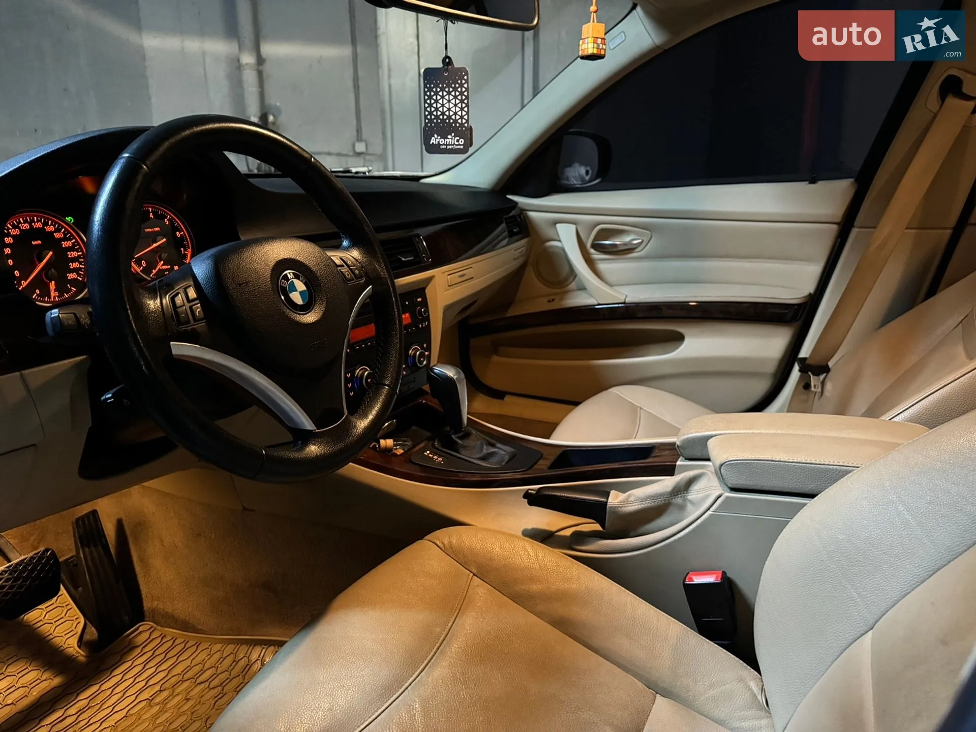 2010 BMW 3er - мініатюра 24