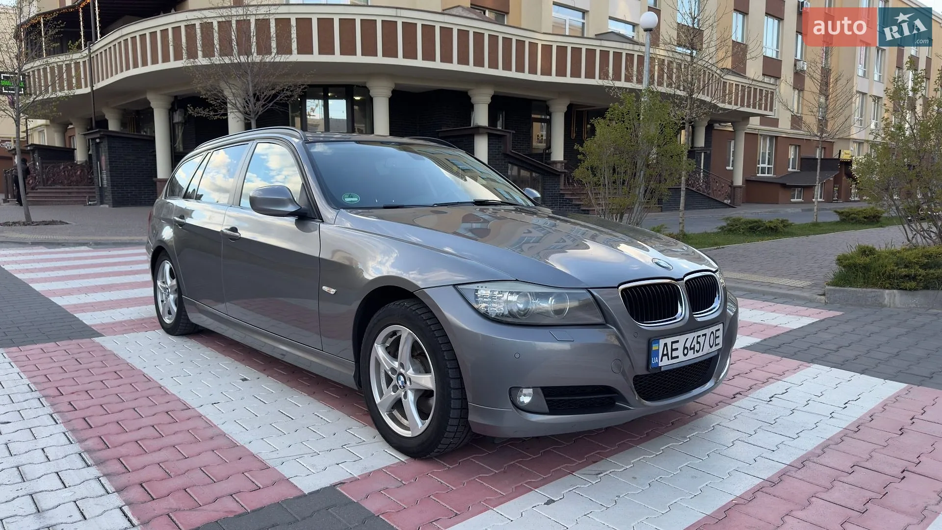 2010 BMW 3er - мініатюра 2