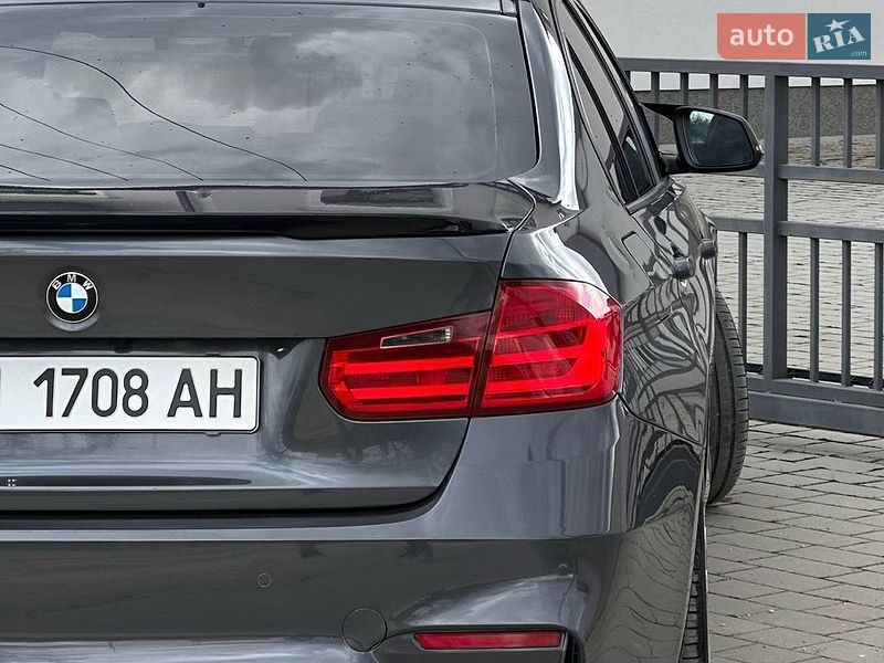 Седан BMW 3 Series 2012 в Бродах