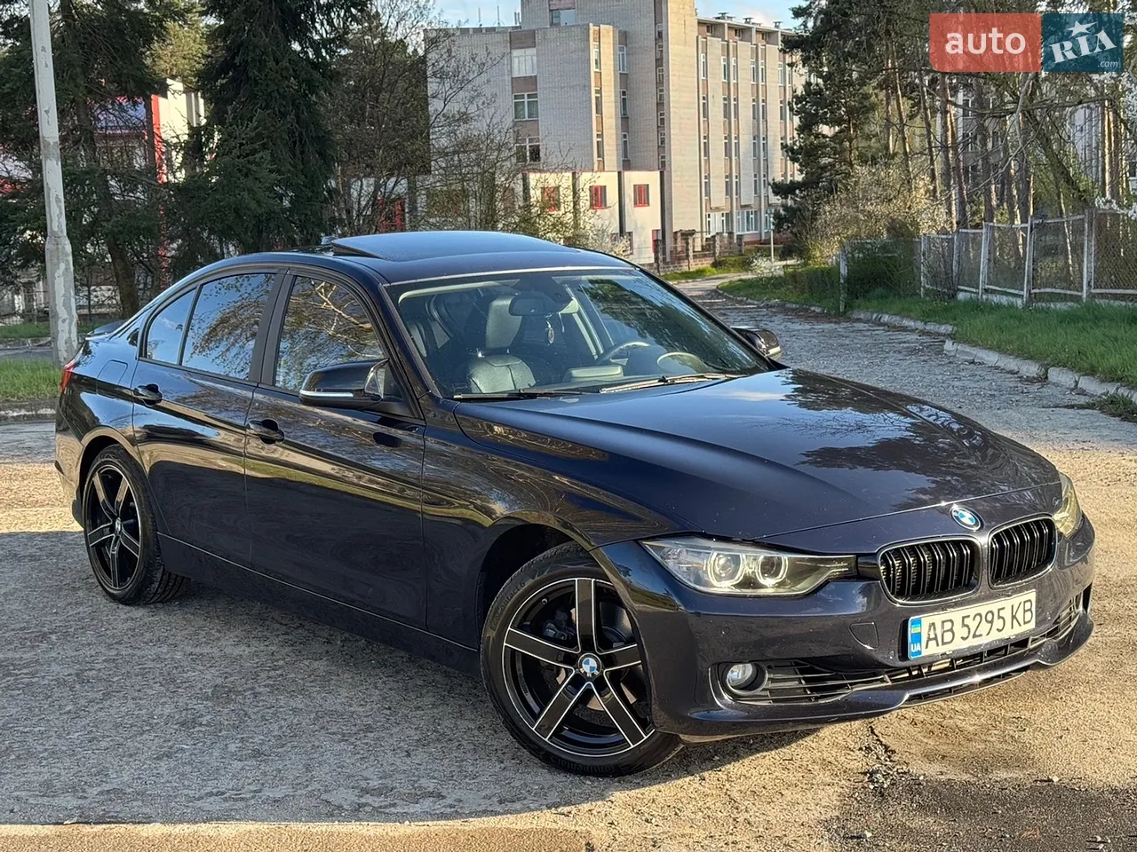 2014 BMW 3er - мініатюра 26